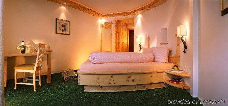 Hotel Des Alpes Samnaun Esterno foto