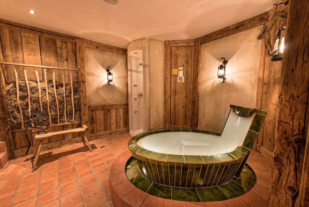 Hotel Des Alpes Samnaun Esterno foto