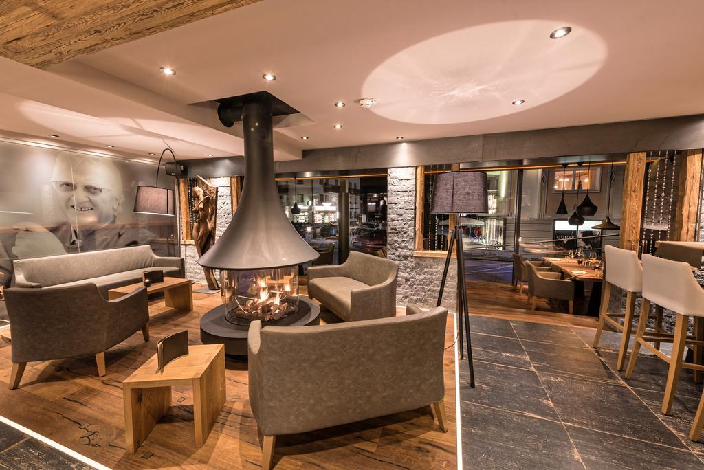 Hotel Des Alpes Samnaun Esterno foto